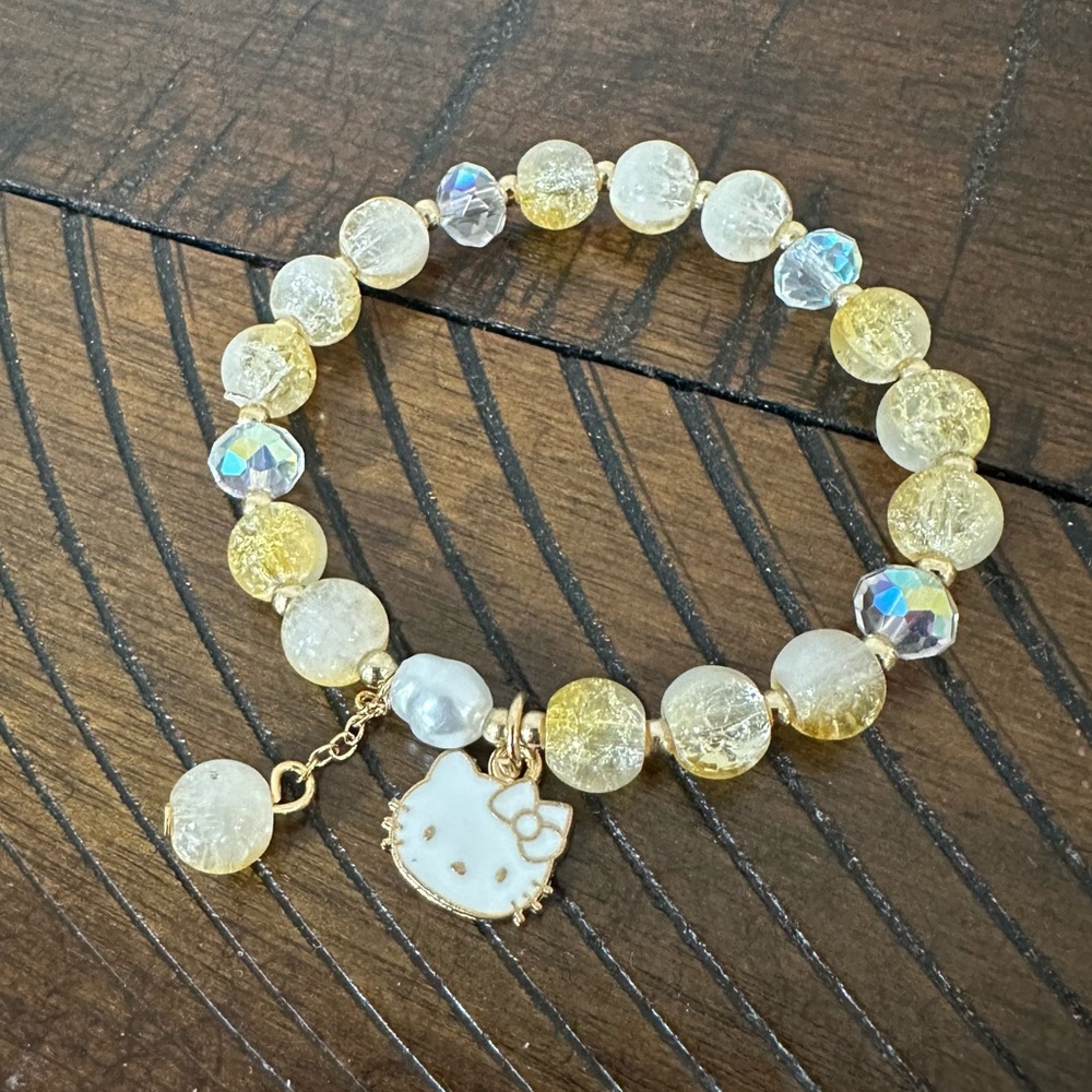 1pc Women Bracelet with Yellow Kitty Tassel Decor